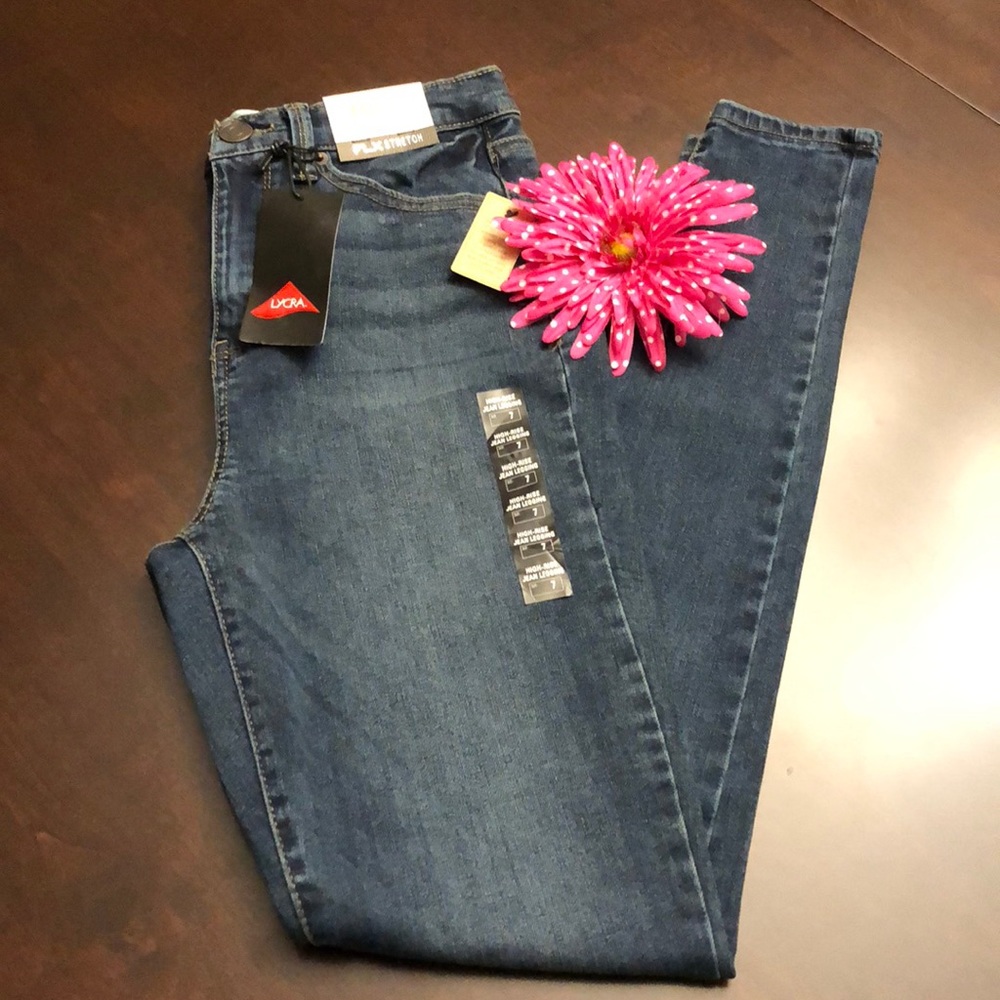 Girls jeans 👖